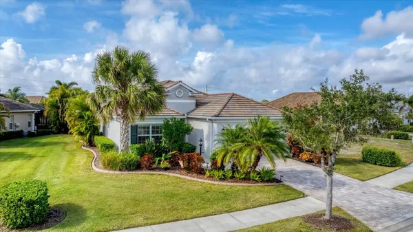 Property Slideshow image 2 of 60 | 21058 anclote ct, Venice, FL, 34293