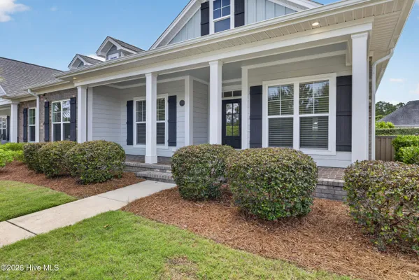 Property Slideshow image 3 of 37 | 8450 oak abbey trl, Leland, NC, 28451
