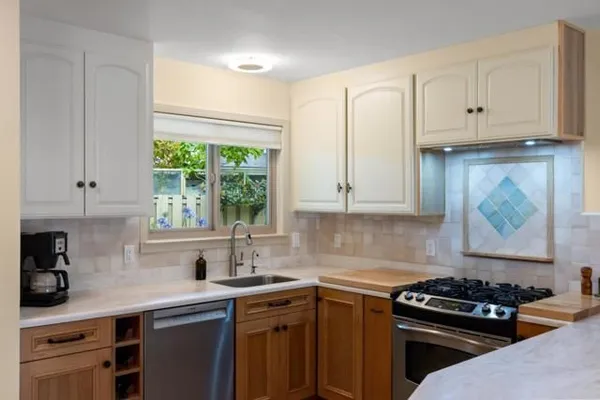 Property Slideshow image 2 of 40 | 262 hacienda carmel, Carmel, CA, 93923