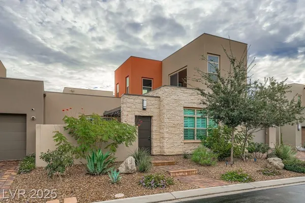 Property Slideshow image 2 of 37 | 4294 swift st, Las Vegas, NV, 89135