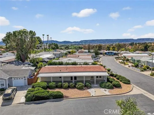 Property Slideshow image 3 of 33 | 28799 via roja, Murrieta, CA, 92563