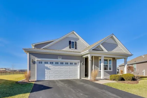 Property Slideshow image 3 of 47 | 2355 cannon dr, Pingree Grove, IL, 60140