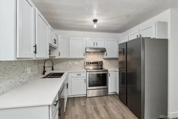 Property Slideshow image 3 of 29 | 585 s alton way 12b, Denver, CO, 80247