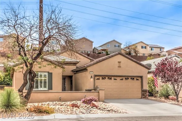 Property Slideshow image 2 of 37 | 2413 hamonah dr, Henderson, NV, 89044