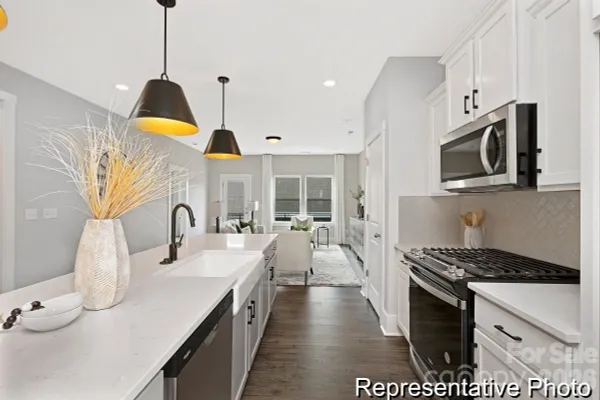 Property Slideshow image 3 of 19 | 40203 crooked stick dr 1239, Lancaster, SC, 29720
