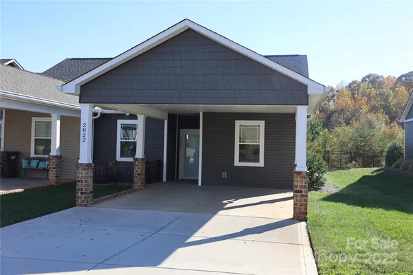 Property Slideshow image 2 of 26 | 2822 15th avenue pl se, Hickory, NC, 28602