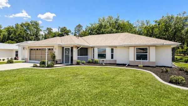 Property Slideshow image 2 of 30 | 5277 indian ocean loop, Tavares, FL, 32778