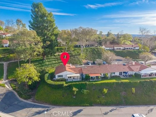 Property Slideshow image 3 of 37 | 27861 via dario, Mission Viejo, CA, 92692