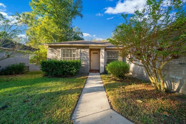 Property Slideshow image 2 of 41 | 6046 winding ridge ln, Port Orange, FL, 32128