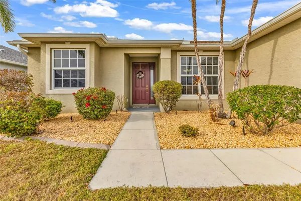 Property Slideshow image 2 of 38 | 1955 yorktown trl, Punta Gorda, FL, 33980