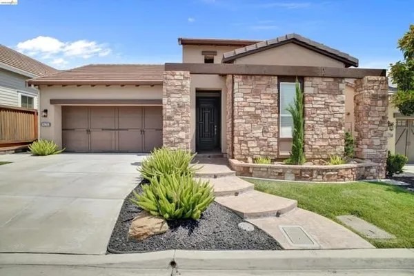 Property Slideshow image 3 of 63 | 1765 latour ave, Brentwood (Cc), CA, 94513