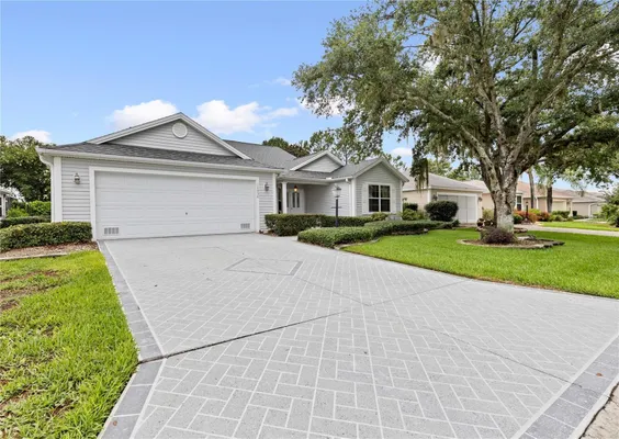 Property Slideshow image 2 of 40 | 16950 se 80th bellavista cir, The Villages, FL, 32162