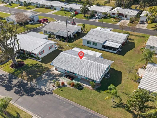 Property Slideshow image 3 of 36 | 9238 140th ln, Seminole, FL, 33776