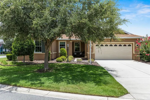 Property Slideshow image 3 of 43 | 9222 sw 97th cir, Ocala, FL, 34481