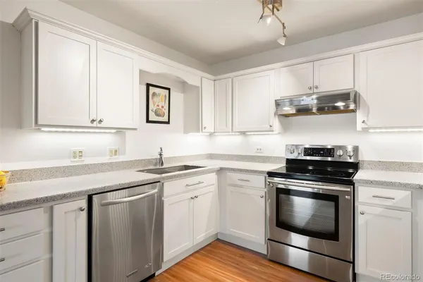 Property Slideshow image 2 of 44 | 695 s alton way unit 9c, Denver, CO, 80247