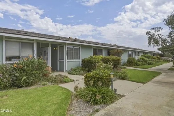 Property Slideshow image 3 of 52 | 165 e fiesta, Port Hueneme, CA, 93041