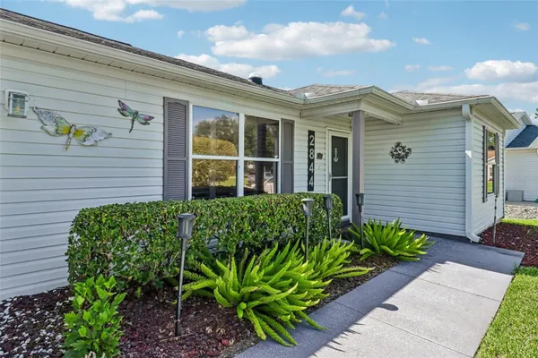 Property Slideshow image 2 of 47 | 2844 plainridge loop, The Villages, FL, 32162