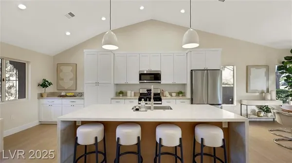 Property Slideshow image 2 of 34 | 8901 litchfield ave, Las Vegas, NV, 89134