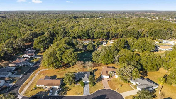 Property Slideshow image 2 of 67 | 14176 sw 111th ct, Dunnellon, FL, 34432