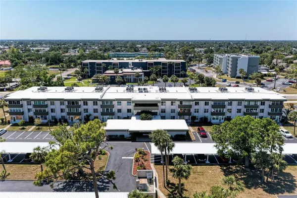 Property Slideshow image 2 of 47 | 2300 aaron st apt 204, Port Charlotte, FL, 33952