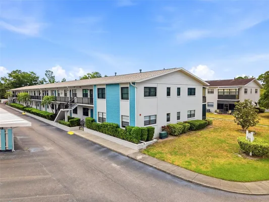 Property Slideshow image 2 of 58 | 5967 terrace park dr 201, St Petersburg, FL, 33709