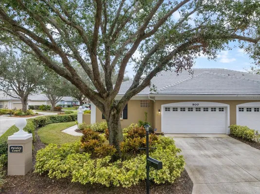 Property Slideshow image 2 of 40 | 900 paisley ct 1, Venice, FL, 34293