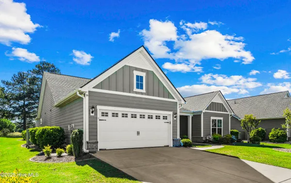 Property Slideshow image 3 of 41 | 9169 oldfield rd nw, Calabash, NC, 28467