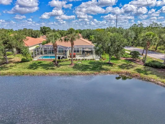 Property Slideshow image 3 of 86 | 6099 benevento dr, Sarasota, FL, 34238