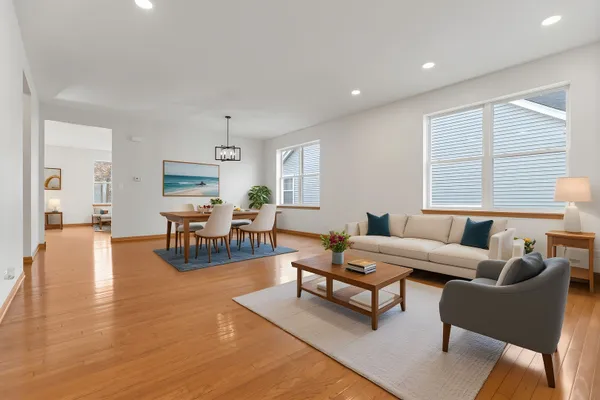 Property Slideshow image 3 of 27 | 786 bohannon cir, Oswego, IL, 60543