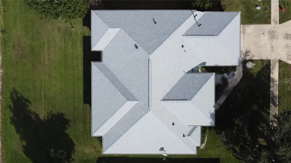 Property Slideshow image 2 of 41 | 27135 nostalgia dr, Leesburg, FL, 34748