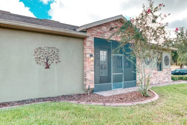 Property Slideshow image 3 of 52 | 128 rialto rd, Kissimmee, FL, 34759