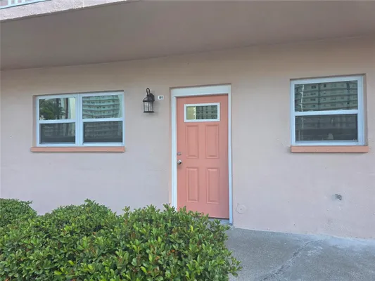 Property Slideshow image 2 of 22 | 6025 shore blvd 105, Gulfport, FL, 33707