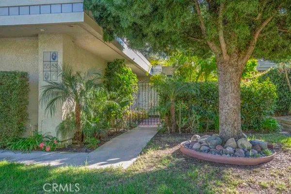 Property Slideshow image 2 of 44 | 5544 rayo del sol b, Laguna Woods, CA, 92637