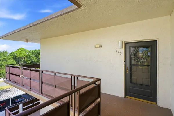 Property Slideshow image 2 of 67 | 6190 80th st 403, St Petersburg, FL, 33709