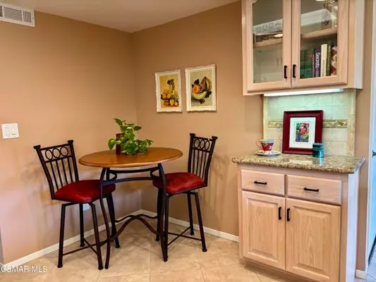 Property Slideshow image 3 of 19 | 44172 village 44, Camarillo, CA, 93012