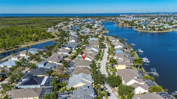 Property Slideshow image 3 of 97 | 5240 brighton shore dr, Apollo Beach, FL, 33572