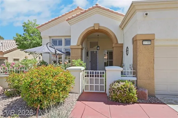 Property Slideshow image 2 of 35 | 2110 spring water dr, Las Vegas, NV, 89134