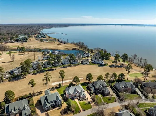 Property Slideshow image 2 of 49 | 519 sir george percy, Williamsburg, VA, 23185
