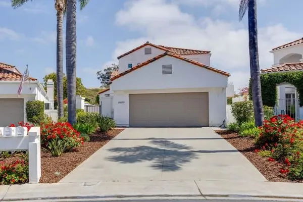 Property Slideshow image 2 of 72 | 4863 marathon way, Oceanside, CA, 92056