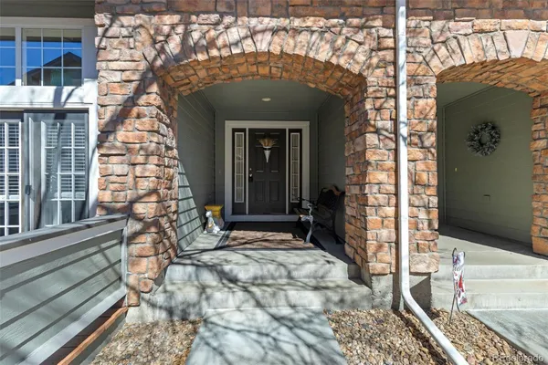 Property Slideshow image 2 of 37 | 2760 w greens ct, Littleton, CO, 80123