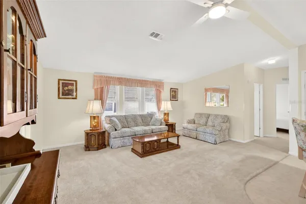 Property Slideshow image 3 of 44 | 706 tangerine dr, Lady Lake, FL, 32159