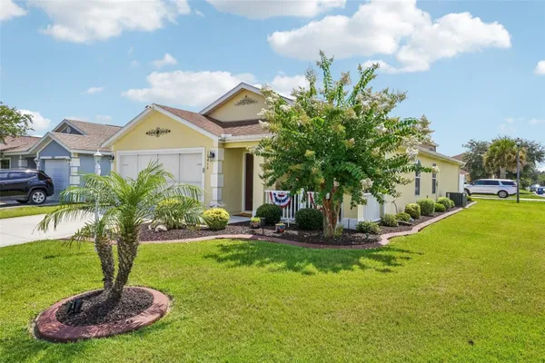 Property Slideshow image 3 of 46 | 12416 ne 48th loop, Oxford, FL, 34484