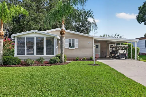 Property Slideshow image 2 of 50 | 1215 panama pl, The Villages, FL, 32159