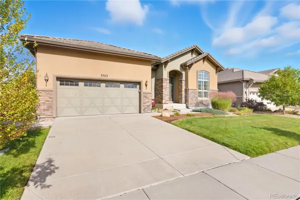Property Slideshow image 2 of 50 | 3763 wild horse dr, Broomfield, CO, 80023