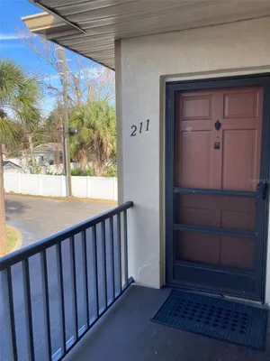 Property Slideshow image 2 of 59 | 5967 terrace park dr n unit 211, St Petersburg, FL, 33709