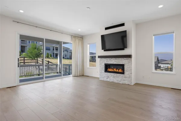 Property Slideshow image 3 of 24 | 820 bahia pt, Castle Rock, CO, 80104