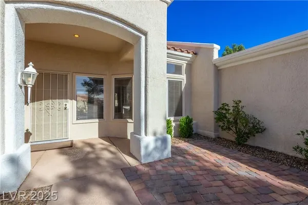 Property Slideshow image 3 of 27 | 10416 frostburg ln, Las Vegas, NV, 89134