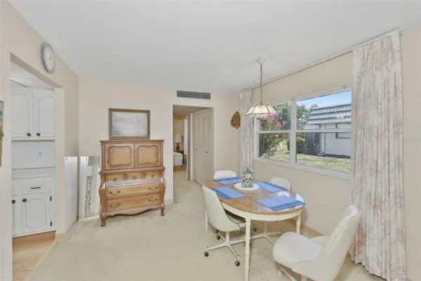 Property Slideshow image 3 of 48 | 1811 bedford ln 163, Sun City Center, FL, 33573