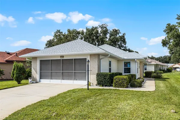 Property Slideshow image 2 of 48 | 21737 king john st, Leesburg, FL, 34748