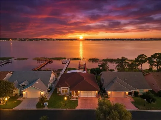 Property Slideshow image 2 of 66 | 452 sweetwater way, Haines City, FL, 33844